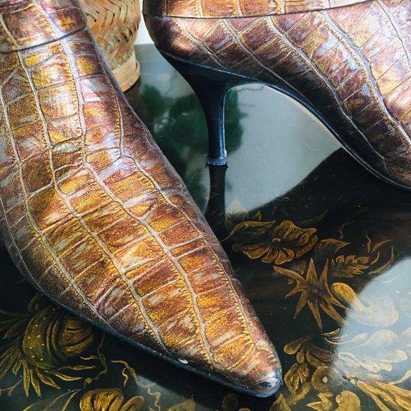 Vero Cuoio Boots - Picture 2 of 2